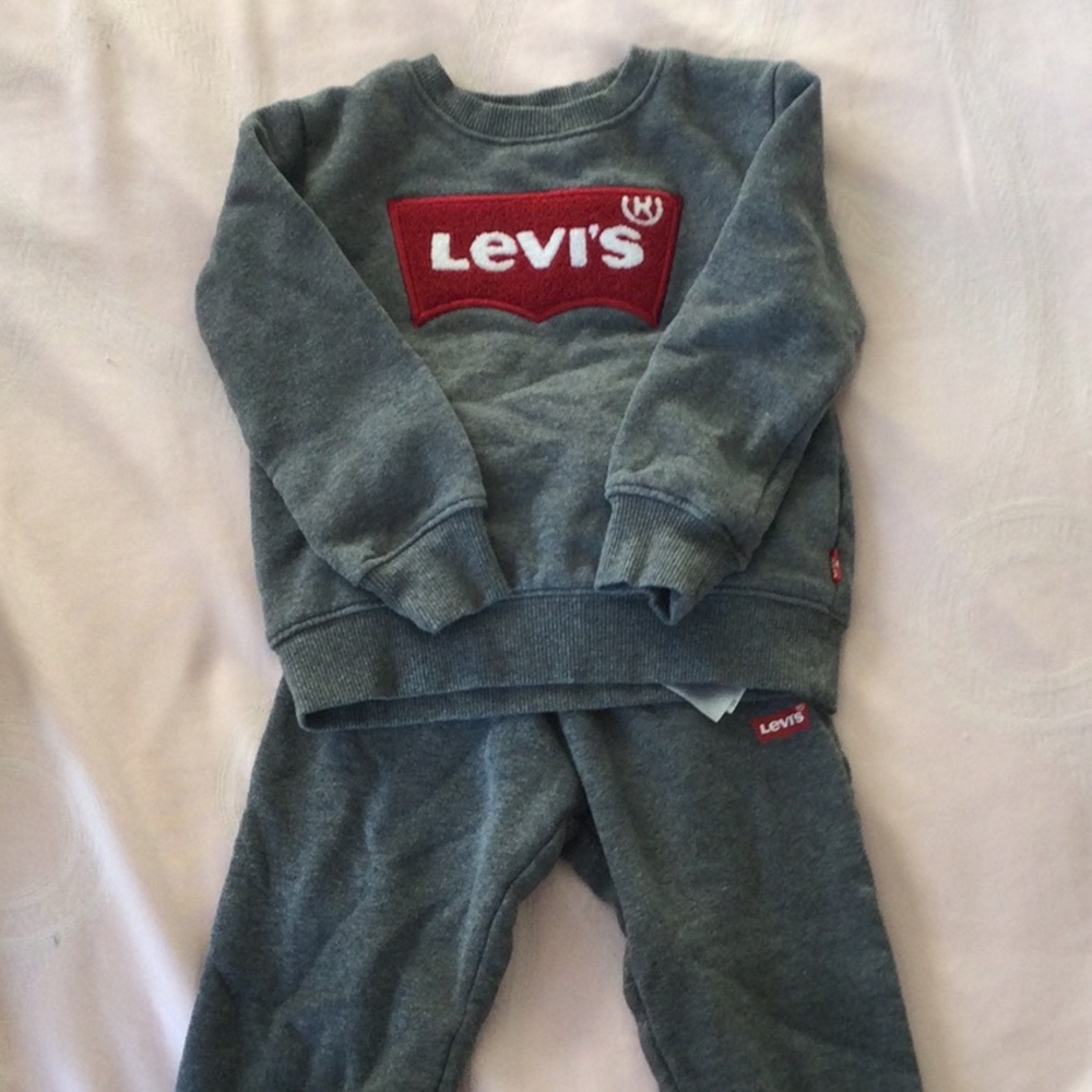 Levi’s little boy joggers suits